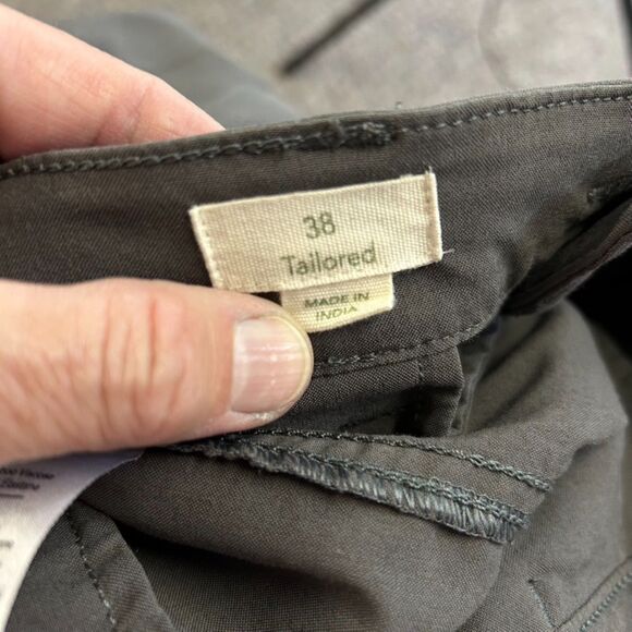 Tasc Motion Medium Gray Performance Flat Front 9"Inch Inseam Shorts Size 38 - Picture 10 of 14